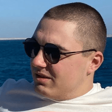 Freelancer Illia Z. — Ukraine, Kyiv. Core skill — Presentations, English