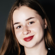 Freelancer Valentina K. — Ukraine, Vinnytsia. Core skill — Desktop Apps, English