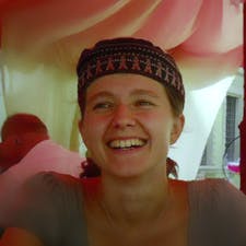 Freelancer Zoya M. — Ukraine, Kyiv. Specialization — Web design, Logo design