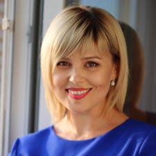 Фрилансер Елена З. — Украина, Запорожье. Специализация — Услуги диктора, Копирайтинг
