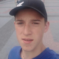 Freelancer Zvir D. — Ukraine, Khmelnitskyi. Core skill — Packaging and label design, Presentations