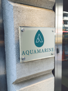 Лого "Aquamarine" для студии цвета