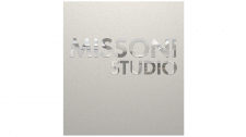 Missoni-Studio. Логотип на стене офиса